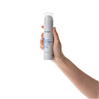 اسپری آب ویتالیر مدل Hydravit مناسب انواع پوست حجم 75 میلی لیتر