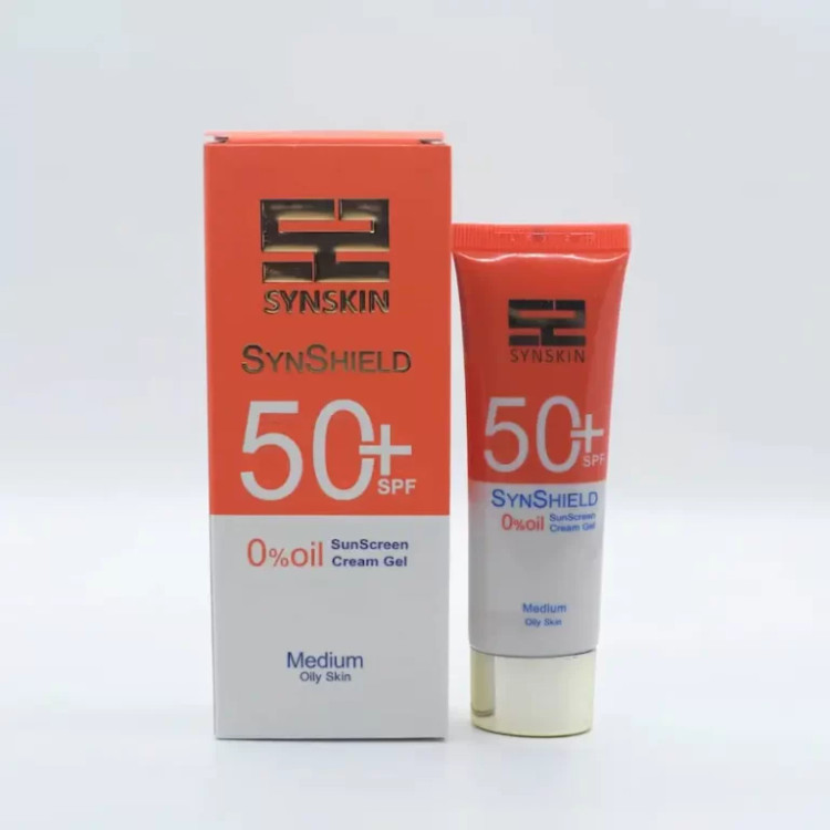 ژل کرم ضد آفتاب ساین اسکین مدل Syn Shield رنگی مدیوم SPF50 مناسب پوست چرب 50 میل